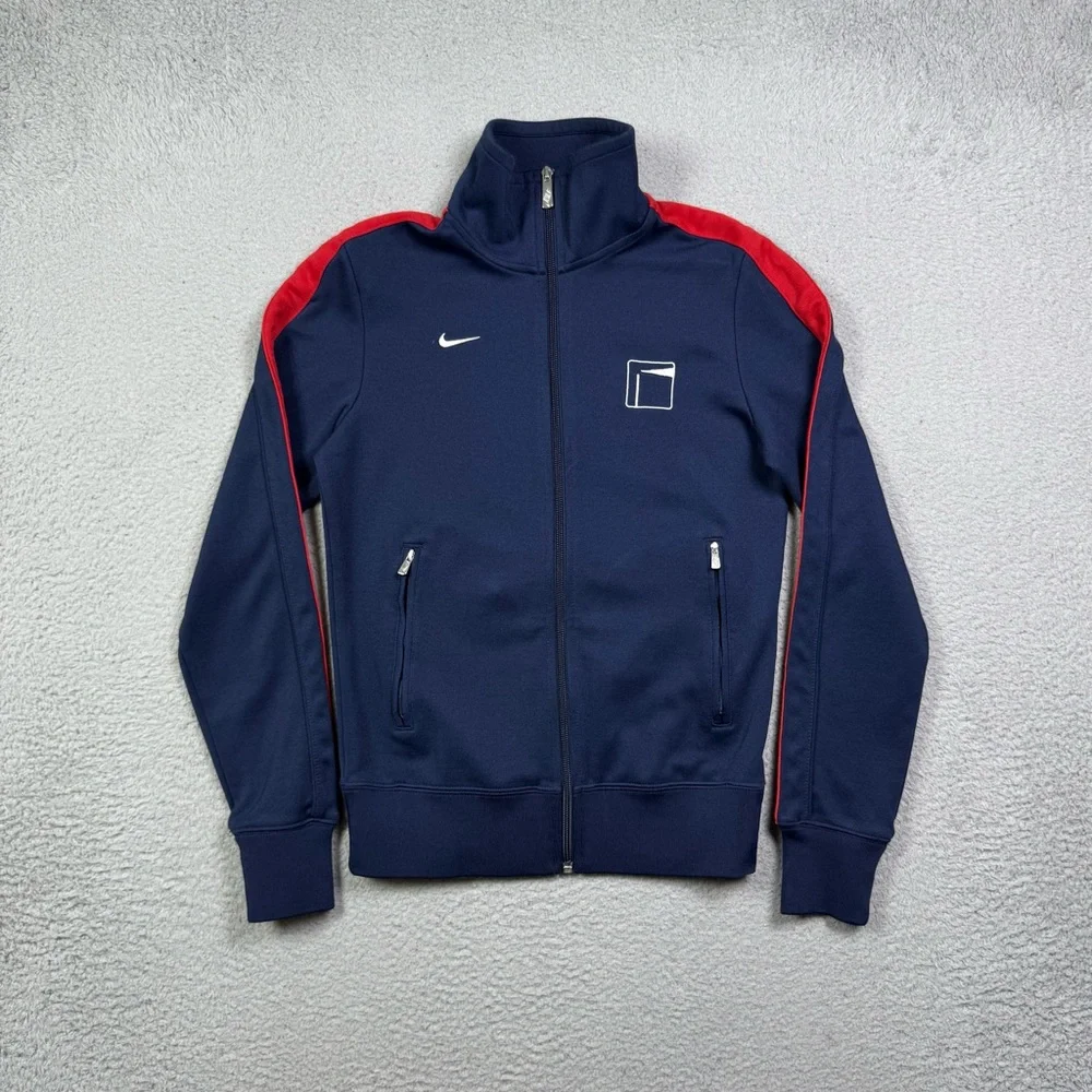 Nike golf track